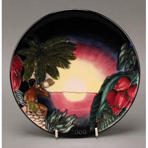 3113 - A Moorcroft Birth of Light pattern circular year 2000 plate, limited edition 884/2000, 23cm diameter... 