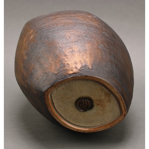 3211 - Studio Pottery - Chris Carter (Bn.1945), a compressed ovoid vase, volcano glazed in lustrous bronze ... 