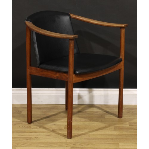 3394 - Mid-century Design - an elbow chair, in the manner of Ejner Larsen & Aksel Bender Madsen for Willy B... 