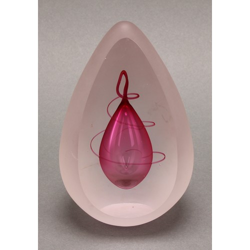 3231 - A Svaja Paris Heart glass sculpture paperweight, of teardrop form, glass blown centre, 15cm high; a ... 