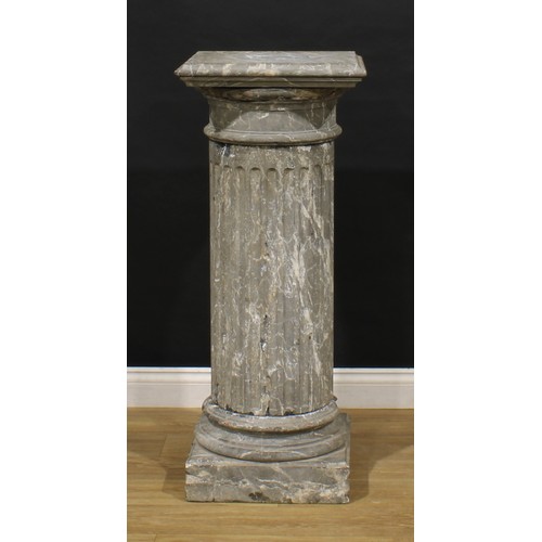 3354 - A substantial Neoclassical design marble statuary pedestal, as a fluted column, 108cm high, the top ... 