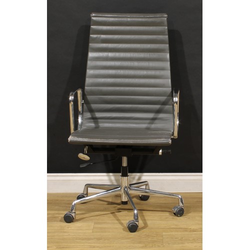 3308 - 20th Century Design - a set of four swivel office chairs, after a design by Charles & Ray Eames for ... 