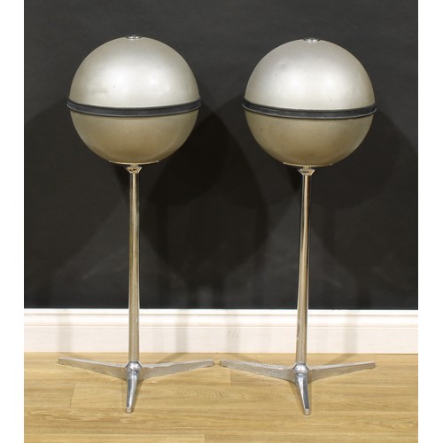 3300 - 20th Century Design - a pair of Grundig Audiorama floor-standing speakers, 89.5cm high, c.1975