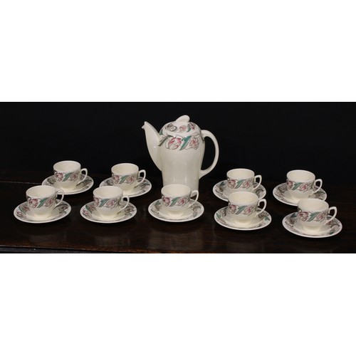 3079 - A Susie Cooper Endon 1574 pattern Kestral shape coffee service for nine, comprising coffee pot and c... 