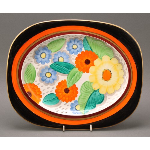 3084 - Ceramics - a Susie Cooper Gray's Pottery 9295 pattern platter, hand painted with bold flower heads w... 