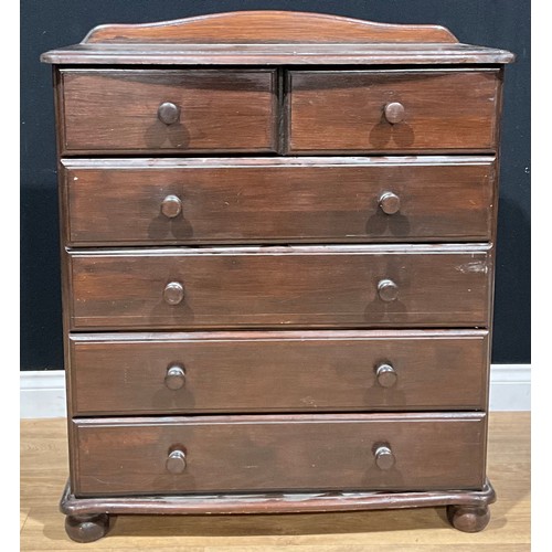 449 - A pine chest of drawers