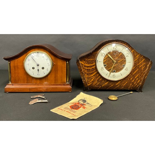 490 - A Smith's Admirals hat mantel clock; another, similar (2)