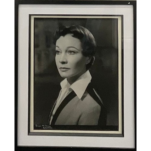 2013 - Angus McBean  (1904 - 1990), Vivien Leigh as Viola in Twelfth Night, signed, photograph, gelatin sil... 