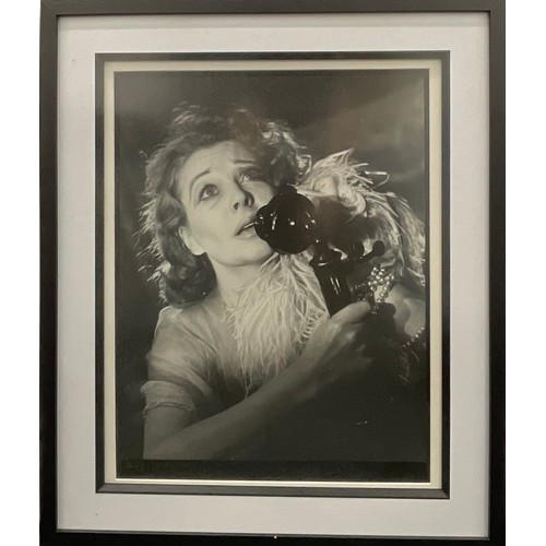 2014 - Angus McBean (1904 - 1990), Vivien Leigh as Blanche DuBois, signed, photograph, gelatin silver print... 