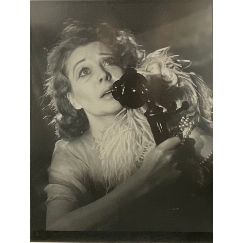 2014 - Angus McBean (1904 - 1990), Vivien Leigh as Blanche DuBois, signed, photograph, gelatin silver print... 