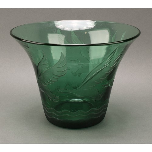 2407 - A French Art Deco green glass bell shaped vase, by Verart Paris, etched with geese in flight, 20.5cm... 