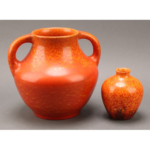 2444 - A Pilkington's Royal Lancastrian two handled ovoid vase, glazed in tones of mottled orange, 18cm hig... 