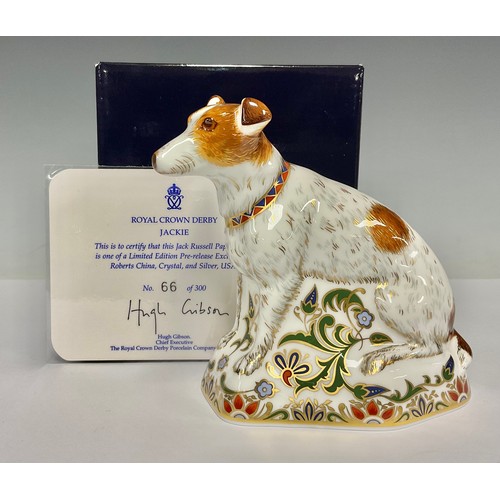 5022 - A Royal Crown Derby paperweight, Jackie, exclusive to Roberts China, Crystal & Silver USA, limited e... 