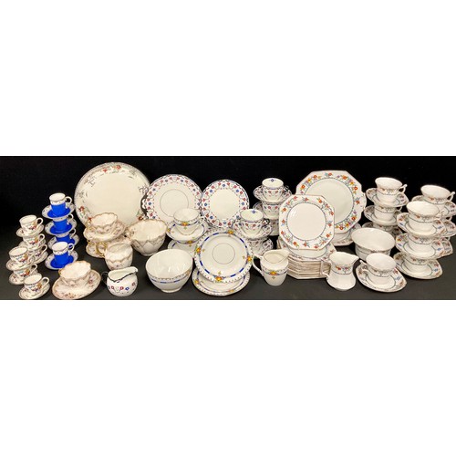 5095 - Ceramics - a Royal Doulton Art Deco part tea service; a Bishop & Stonier coffee service on tray; a R... 