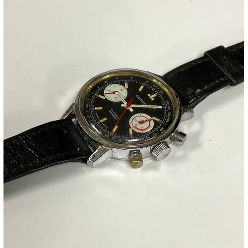 5136 - An Ingersoll 17 jewel multidial chronograph, original box
