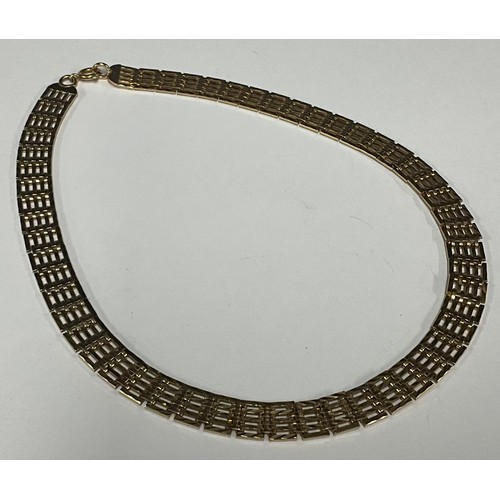 5171 - A 9ct gold five bar collarette necklace, 40cm long, 28.4g