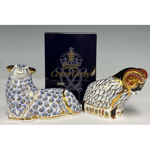 5009 - A Royal Crown Derby paperweight, Derby Ram, Visitors Centre exclusive, gold stopper, printed marks i... 