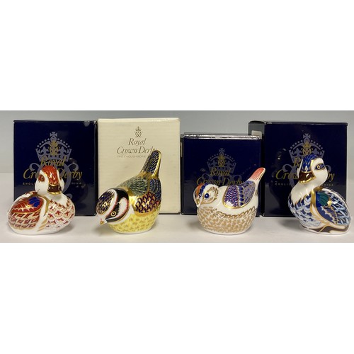 5542 - Royal Crown Derby paperweights - Goldcrest, Sitting Duckling, Swimming Duckling and Bluetit, all gol... 