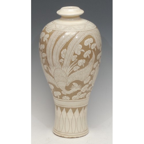 927 - A Chinese stoneware Cizhou style inverted baluster vase, incised with phoenix and clouds, 34.5cm, un... 