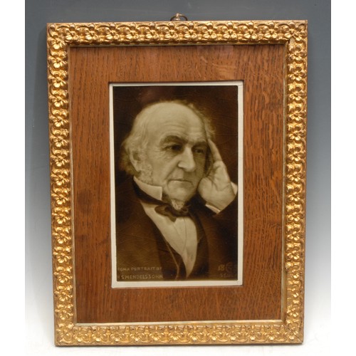 294 - H.S. Mendelssohn (fl. 1898)
Portrait of Sir William Gladstone
signed, dated 1898, manufacturer to ve... 