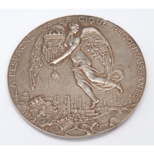 253 - Numismatics -a white metal WW1 period medal, Obv. A L'ESPAGNE LA BELGIQUE RECONNAISANTE, angel flyin... 