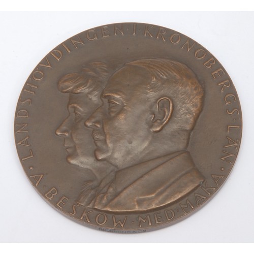 242 - Numismatics - a commemorative bronze medal, for the County Governor of Kronoberg, Sweden, Obv. image... 