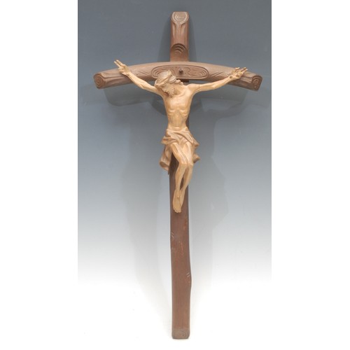 1023 - An early 20th century German softwood corpus Christi, carved in Relief with the crucified Christ, 47... 