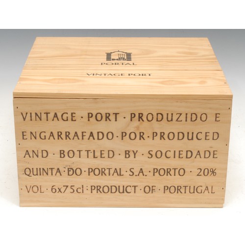 201 - Wines & Spirits - six bottles of Quinta do Portal port, 2007, 75cl, cased (6)