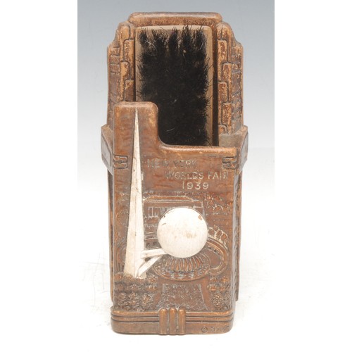 935 - A Syrocowood New York Worlds Fair 1939 advertising brush holder with brush, similar cigarette case a... 