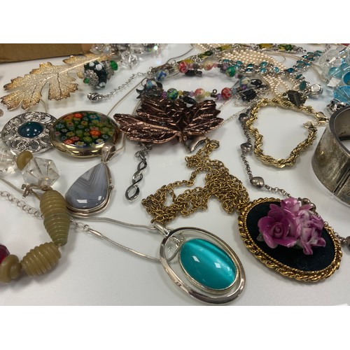 306 - Jewellery - Victorian rose metal and silver belt buckle hinge bangle, Birmingham 1885, 32.6g gross, ... 