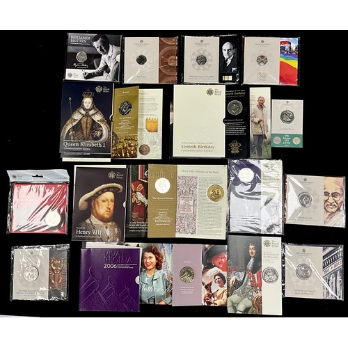 347 - Coins & Tokens - Brilliant Uncirculated coins, £5.00, Mahatma Ghandi 2021, 100th Anniversary of the ... 