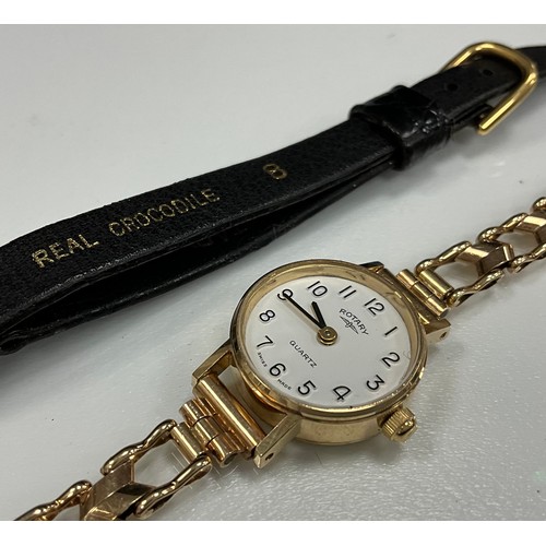 455 - A lady's Rotary 9ct gold cased quartz bracelet wristwatch, fancy link 9ct gold strap, 12.8g gross, b... 