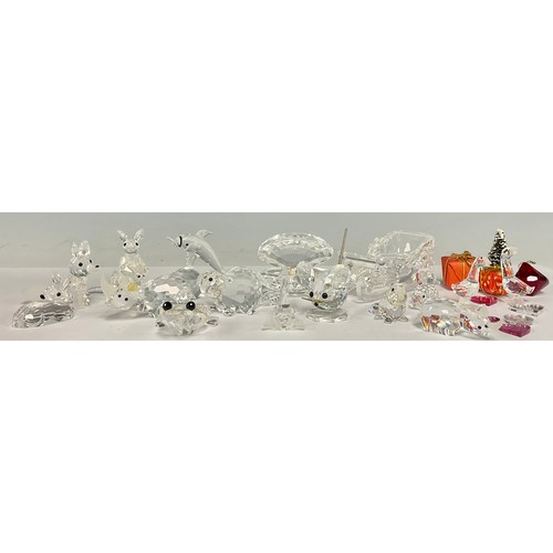 41 - A quantity of Swarovski crystal animals including Kangaroo, Beaver, Rhinoceros, Christmas Sleigh, Fr... 