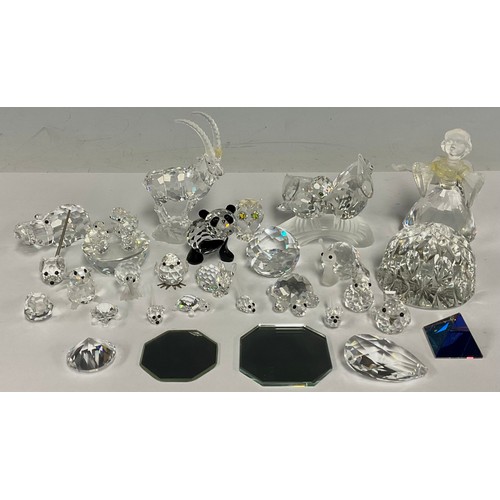 44 - A quantity of Swarovski crystal animals including Panda, Hippopotamus, Snail, Mouse, etc (qty)