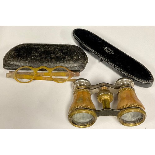 53 - Mother of pearl opera glasses; a papier-mâché pince nez case; cased horn spectacles