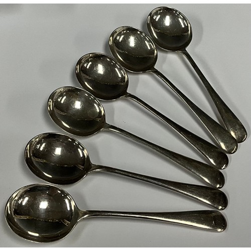 65 - A set of six George V silver soup spoons, Viner's Ltd., Sheffield 1932, 467g