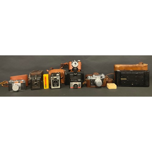 156 - Photography - an assortment of vintage cameras including a Kodak No. 3-A folding pocket camera, case... 