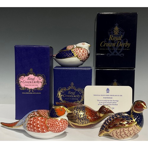 312 - A Royal Crown Derby paperweight, Partridge, exclusive edition 1,028/4,500, signed, gold stopper, cer... 