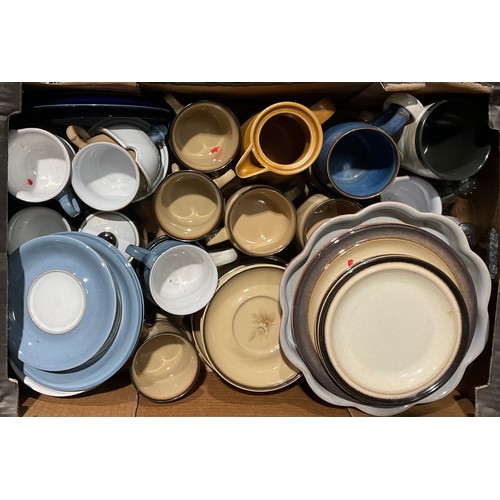 501 - A quantity of Denby tableware, various patterns, including Maplewood, Sumatra, Savoy, Symphony, Gour... 