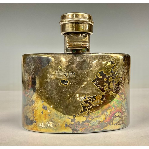 92 - A late Victorian silver hip flask, 8cm high, London 1900, 87.2g gross