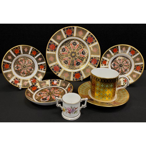 11 - A Royal Crown Derby 1128 Imari pattern pair of coffee saucers, a small plate, etc; a Veronese coffee... 