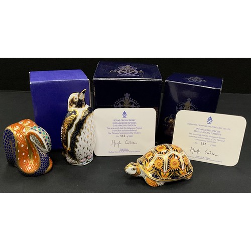 13 - Royal Crown Derby paperweights including; Endangered species collection ‘Galapagos Penguin’, limited... 