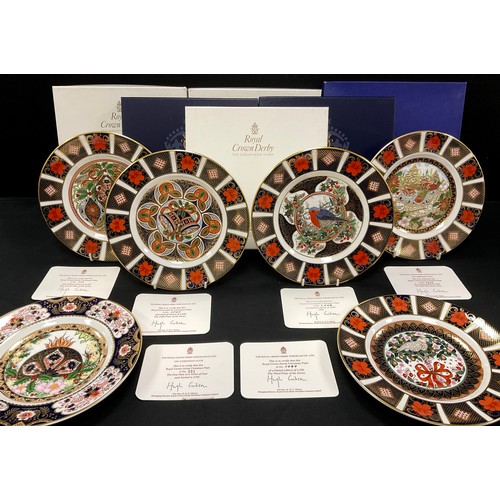 82 - Royal Crown Derby, from the Christmas Plate Collection including; 1992, 1448/2000, 1996, 1216/2500, ... 