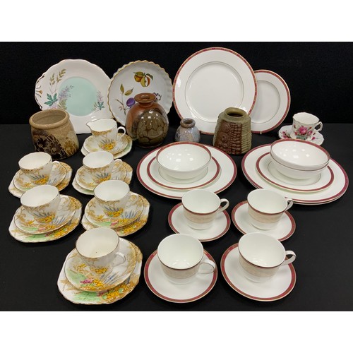 95 - Tableware - Royal Doulton part Kensington pattern dinner set, Melba Cottage Garden tea set,  Crich s... 