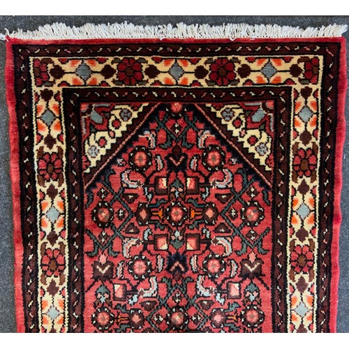 234 - A North West Persian Malayer Runner carpet, hand-knotted, 400cm x 80cm.