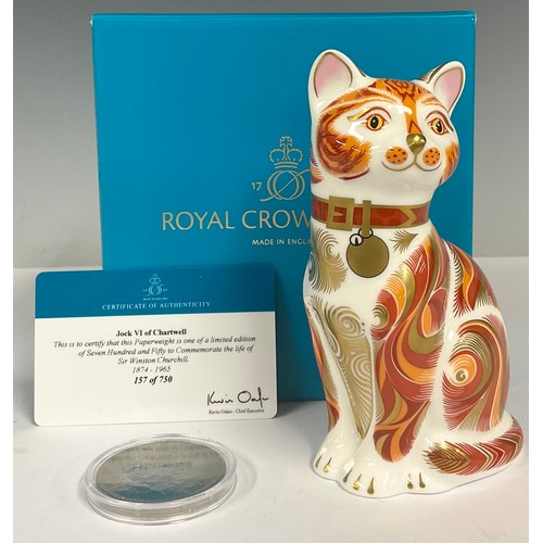 18 - A Royal Crown Derby paperweight, Sir Winston Churchill’s cat, Jock VI of Chartwell, 12cm high, comme... 