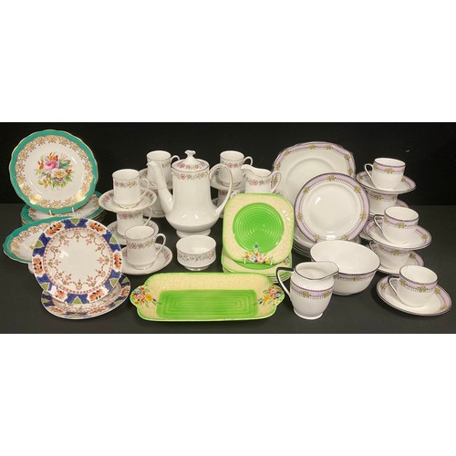 675 - Ceramics - an Art Deco Royal Albert coffee service for five; another, Paragon; Crown Devon, etc (qty... 