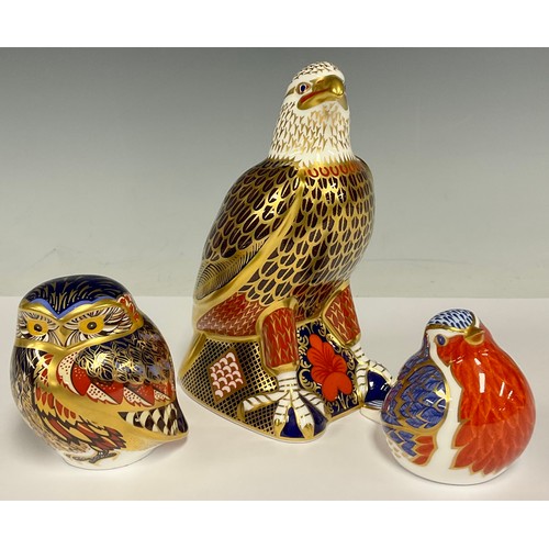 8 - A Royal Crown Derby paperweight Eagle, silver stopper, printed marks others Little Owl and Robin, go... 