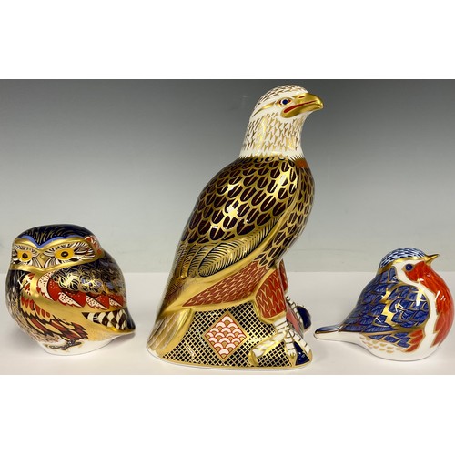 8 - A Royal Crown Derby paperweight Eagle, silver stopper, printed marks others Little Owl and Robin, go... 