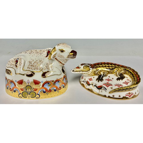 51 - A Royal Crown Derby paperweight, Crocodile, gold signature edition for The Guild of Specialist China... 